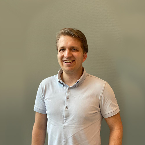 Mark, werkzaam bij Tandheelkundig Centrum Nederland, lachend