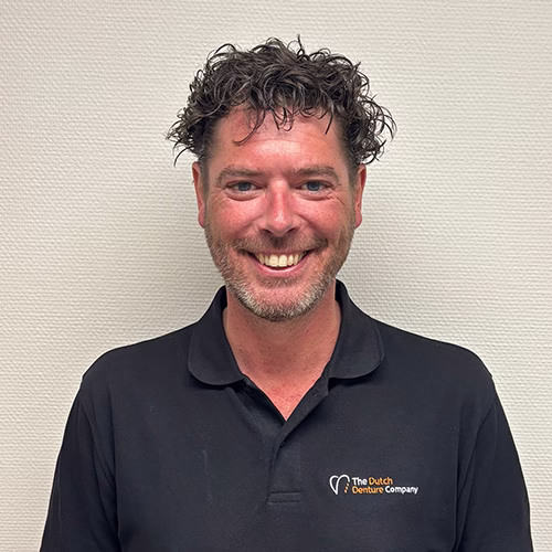 Mark, werkzaam bij Tandheelkundig Centrum Nederland, lachend