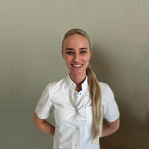 Bobbie, werkzaam bij Tandheelkundig Centrum Nederland, lachend